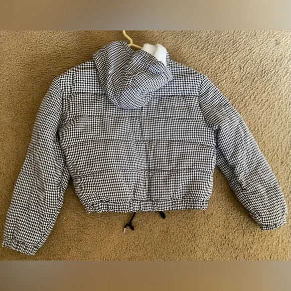 Ashley Outerwear  Black Jacket Puffer Full Zip Up Long Sleeves - Picture 2 of 3